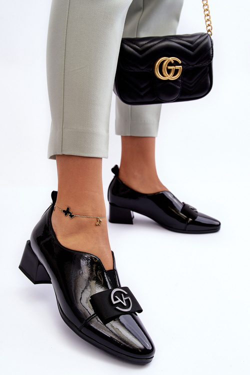 Maľované vysoké podpätky ozdobou čiernej Elosa