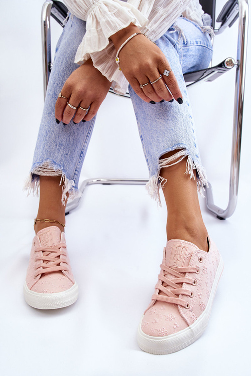 Dámske tenisky s výšivkou Big Star LL274224 Pink