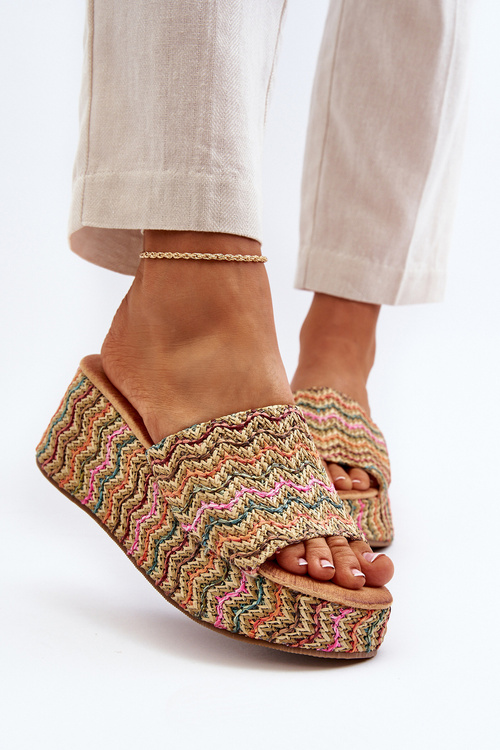 Dámske sandále na platforme béžové Vanarila