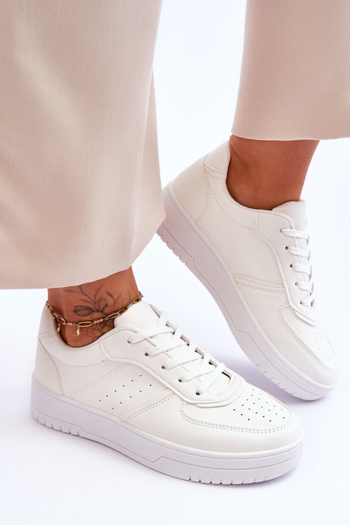 Klasické športové topánky na platforme White Feel It Platform