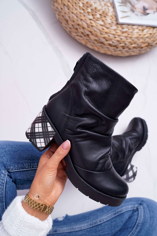 Dámske kožené topánky Maciejka Czarne 04216-01