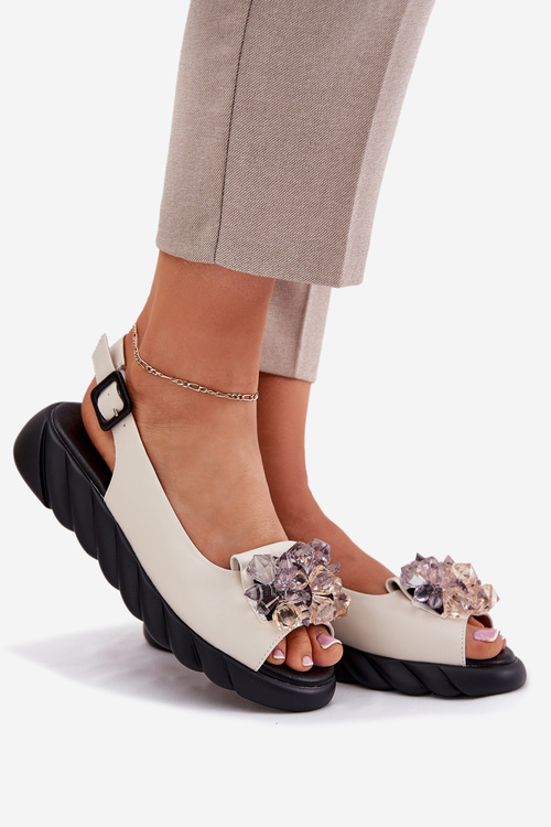 Kožené Dámske Sandále S Kryštálmi Béžové Artiker 54C1627