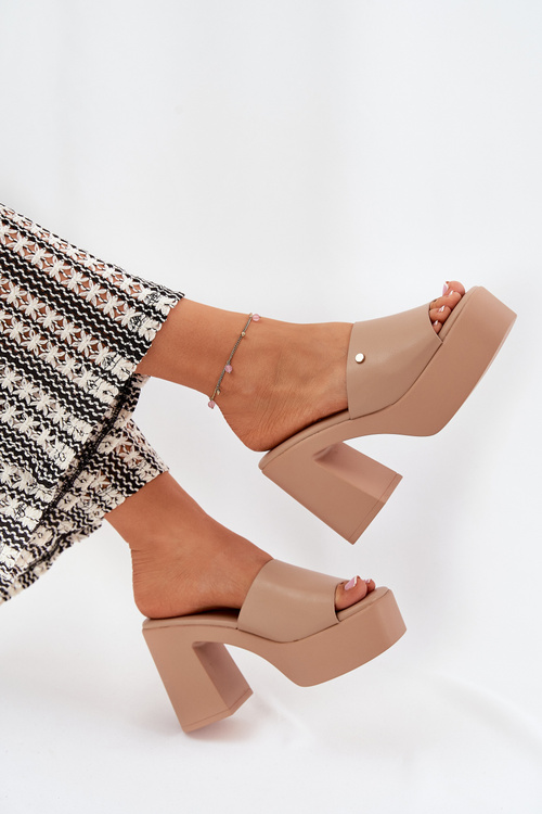 Dámske Sandále Z Eko Kože Na Podpätku A Platforme Khaki Tamirella