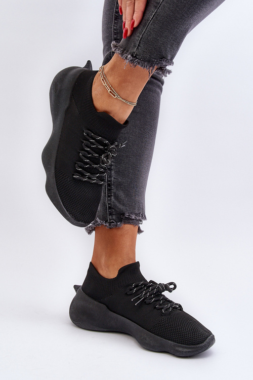 Dámské černé sportovní boty Juhitha