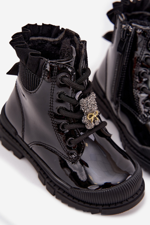 Dievčatá lakované pre posúvací izolovaný čierny felori