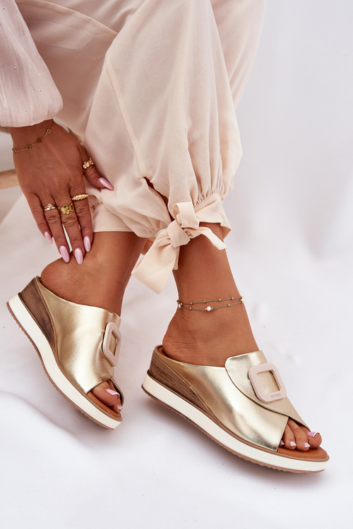 Dámske kožené sandále na platforme Artiker 56C2146 zlaté