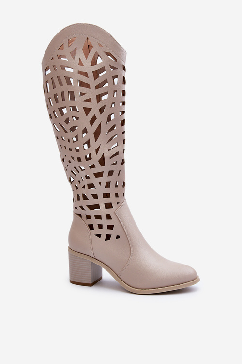 Čierne čižmy s otvoreným vzorom na opätku Pinkema