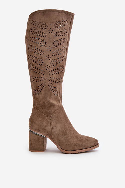 Dámske čižmy s výrezom na opätku z eko-zamšu Vinceza 16443 Tmavobežové