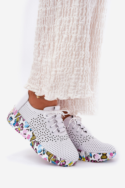 Kožené Děrované Polobotky Dámské Na Klíně Motýli Artiker 56C1618 Bílé