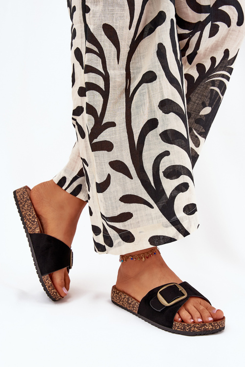 Dámske Sandále S Prackou Na Korkovej Platforme Čierne Zavira