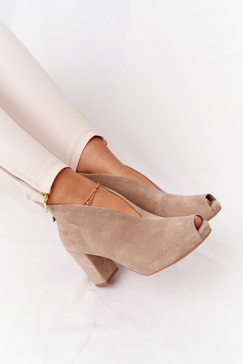 Semišové topánky na stĺpiku s vynikajúcou béžovou výrezom 1243