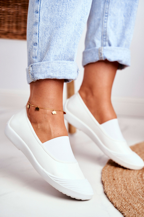 Zlaté Tenisky Na Skluzu Na Tenisky Bilé Justy