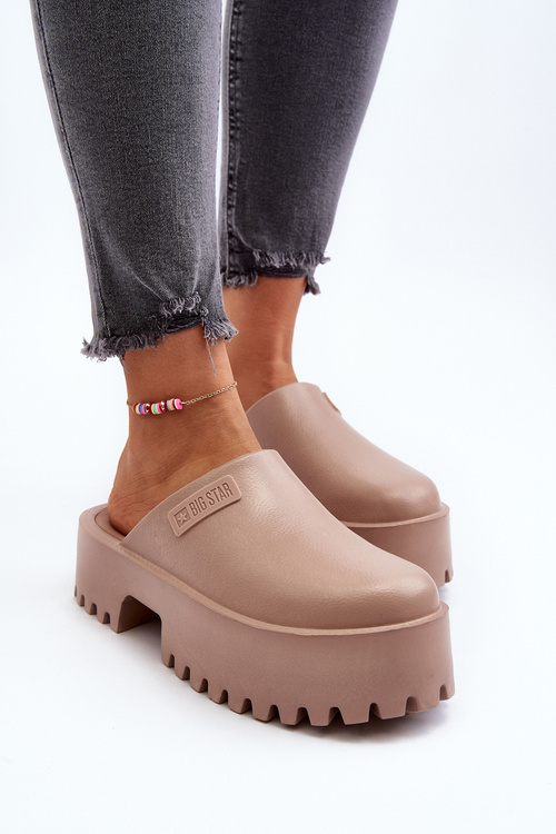 Dámske papuče na masívnej podrážke Big Star NN274015 Biele