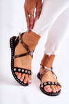 Módne dámske sandále s čiernymi kamennými kamienkami