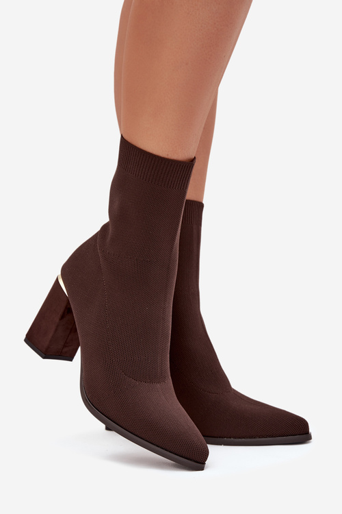 Materiálové dámské boty na podpatku v čokoládové barvě Virelle