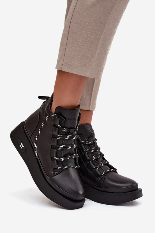 Kožené dámske platformové čižmy s podšívkou Artiker 55C0809 Čierne