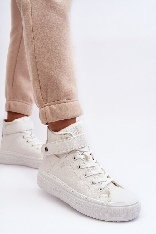 Izolované tenisky žien na platforme Big Star White MM274006