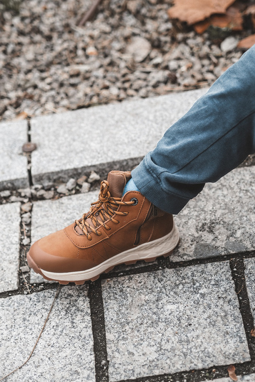 Treking topánky izolované detské ťavy veľkej hviezdy MM374202