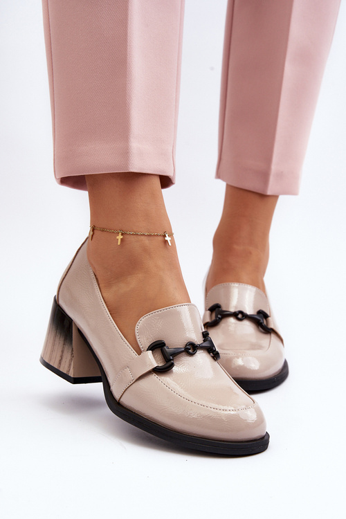 Lakýrované lodičky na podpatku béžové Nireva