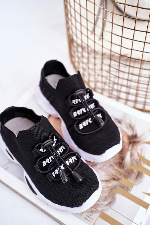 Detské športové topánky Bartek Black T-75203/W35