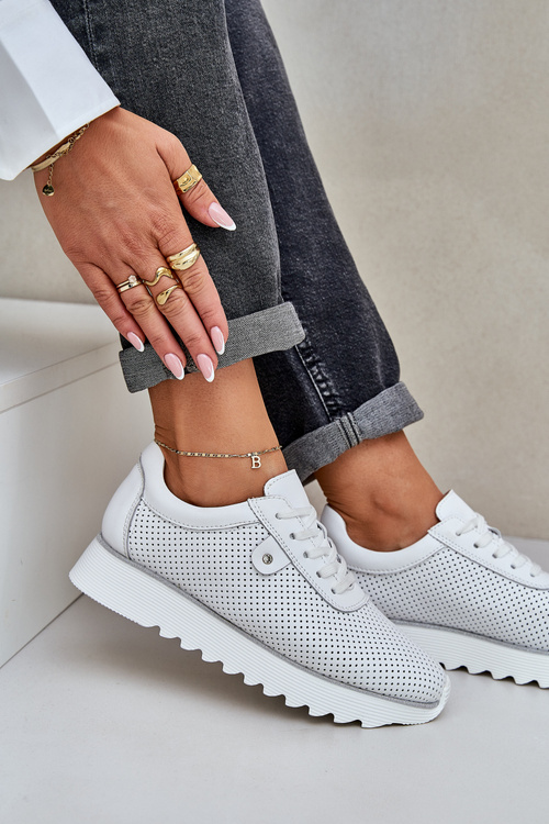 Kožené Športové Topánky Na Platforme S Leskom D&A LR51-629 Biele