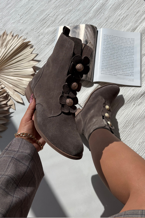 Semišové dámske členkové topánky s ozdobnými kvetmi Zazoo 3085 tmavobéžové