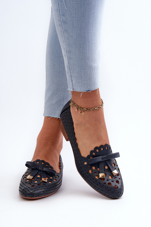 Dámské lodičky s vyřezávanými detaily a mašlí tmavě modré Nestavia