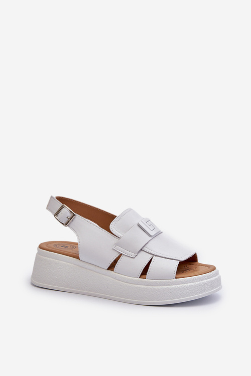 Dámske bielé kožené sandále na platforme a korkovom podpätku Vivitellia