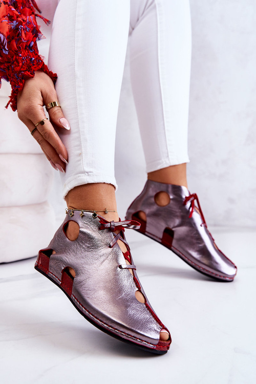 Světlé kožené boty Maciejka 03426-20 Stříbro-červená