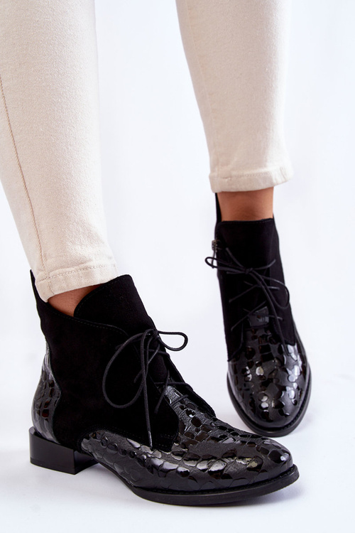 Kožené kozačky na plochém podpatku Maciejka 2878J-01 Černe