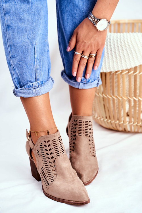 Dámské Jarní Boty Na Podpatku Semišové Béžové Velluci