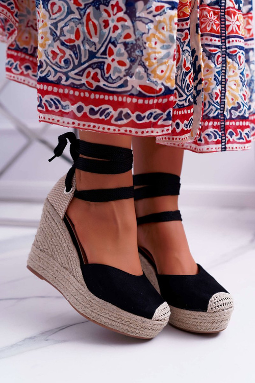 Dámské Sandály na klínu černé Tahaya