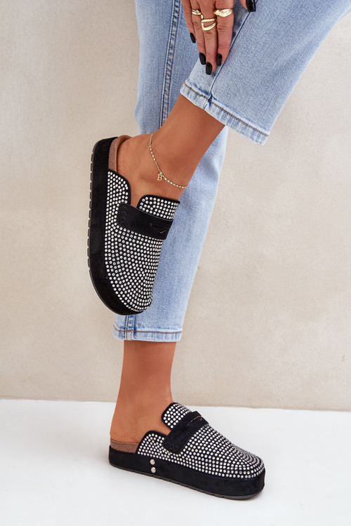 Dámske sandále zdobené zirkónmi na čiernej platforme Deorani