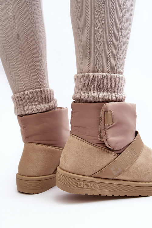 Big Star MM274152 béžová izolovaná na platforme