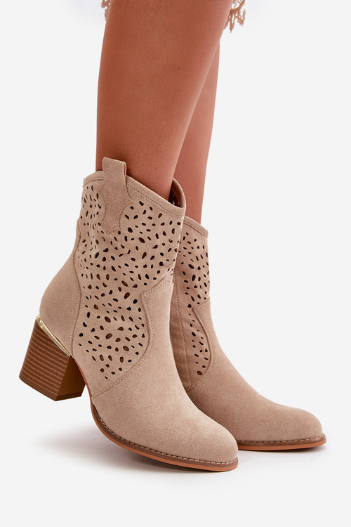 Béžové Sevana čižmy na podpätku so zipsom a výrezom z ekokože