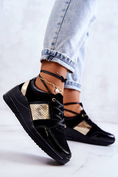 Dámske semišové športové topánky na klinách Black Larson