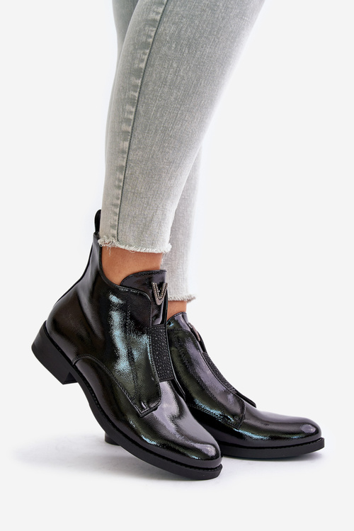 Lakované Nízké Boty Dámské Na Plochém Podpatku Zateplené Černé S.Barski HY42-120 Černé