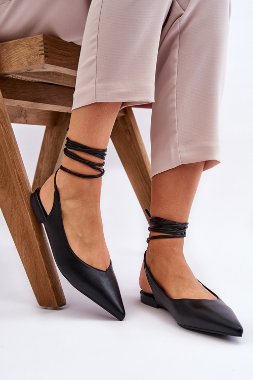 Dámske zviazané baleríny v čiernom Turriso Spitzo