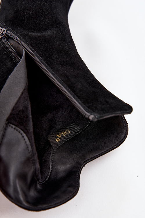 Kožené dámske členkové topánky s ozdobou D&A CR52-686 Čierne