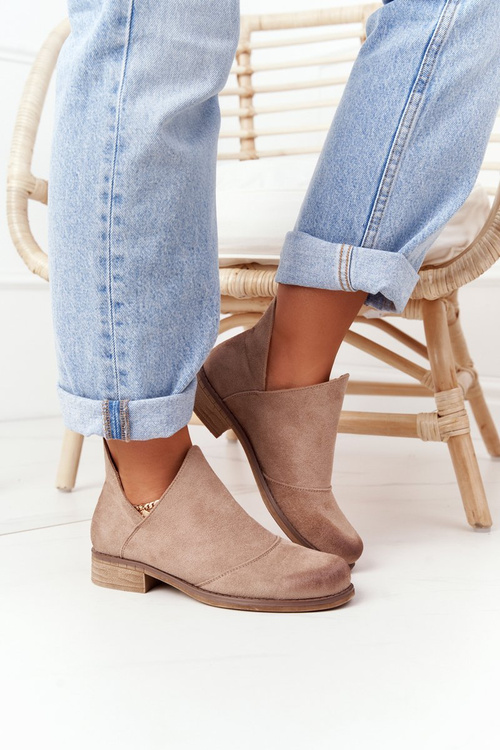 Ženské béžové topánky s výrezmi