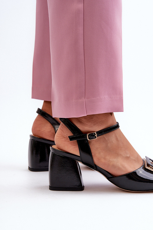 Elegantní lakované sandály na podpatku s ozdobou Černé D&A MR38-202