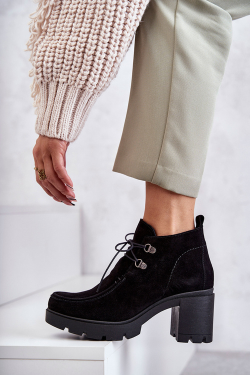 Dámské semišové boty se zavazováním černe Marianne