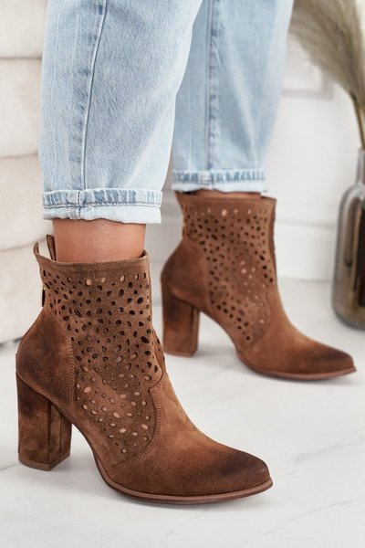 Otvorené topánky na semišovom poste vynikajúce 1219 koňak