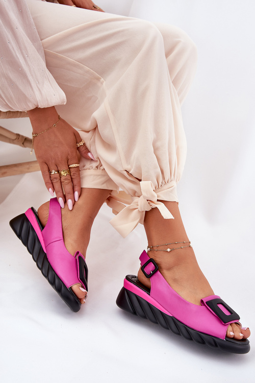 Kožené dámské sandály na platformě s ozdobou Artiker 56C1571 fuchsie