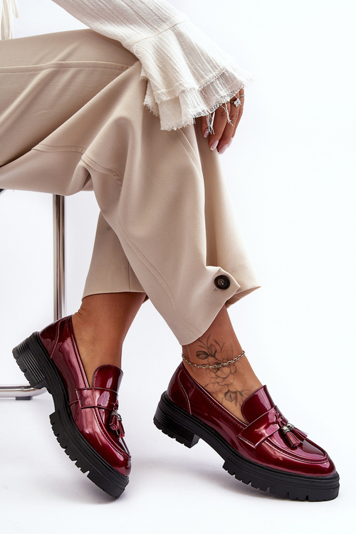 Lakované Loafersy s Fringe Bordó Velenase