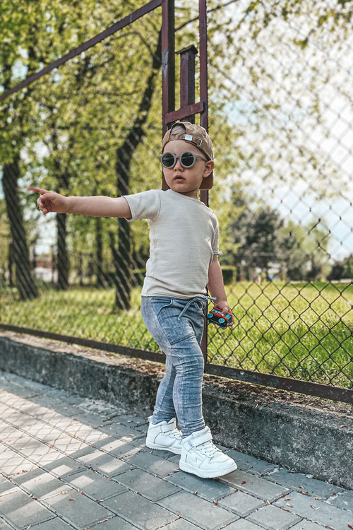 Detské vysoké športové topánky biele zomiera