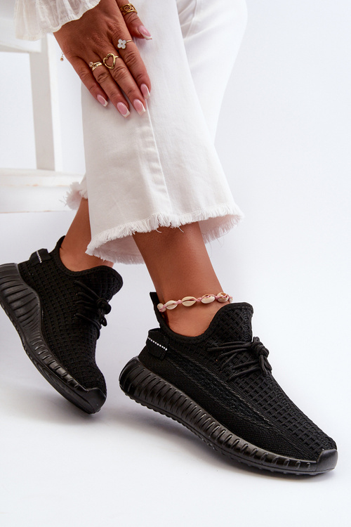 Dámske čierne textilné športové slip on topánky Nelmarie