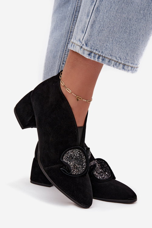 Kožené semišové dámské boty na podpatku s ozdobou D&A MR52-182 Černé