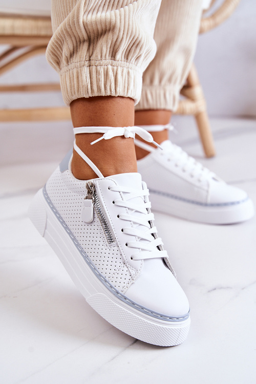 Športové topánky na bielej a modrej platforme Louisa