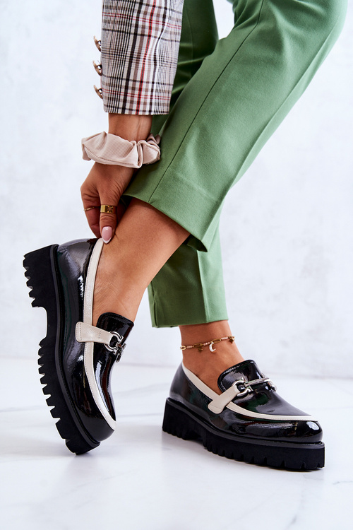 Lakované dámské mokasíny Černobílé Cassida